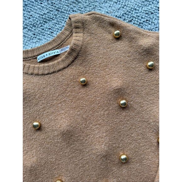 Alice + Olivia Gleeson Small Bead-Embellished Knitted Sweater - Picture 4 of 7